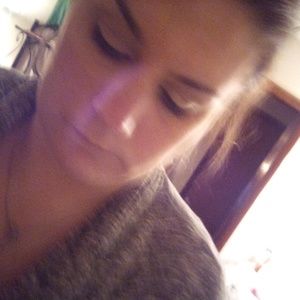 Meet your Posher, Tara